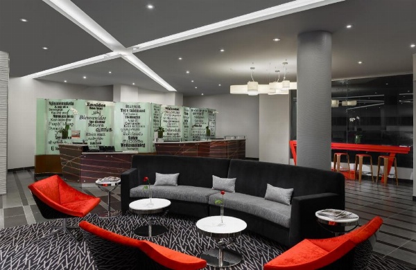 Crowne Plaza JFK Airport New York City an IHG Hotel image 2